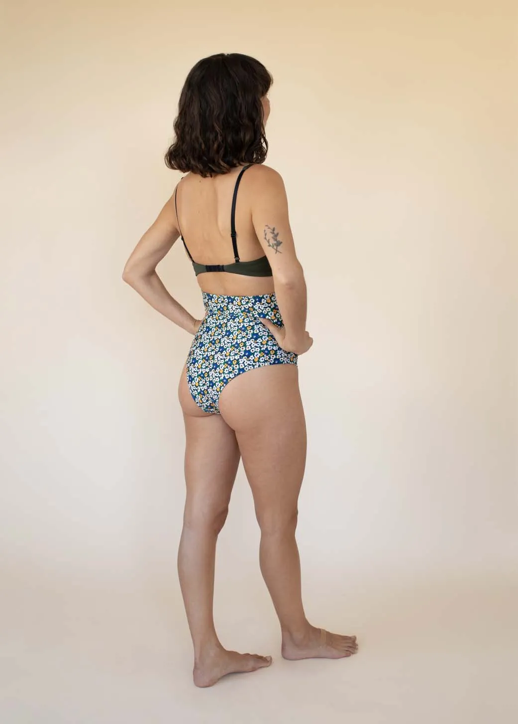 CHEEKY MAGIC BOTTOMS [Super Hi]