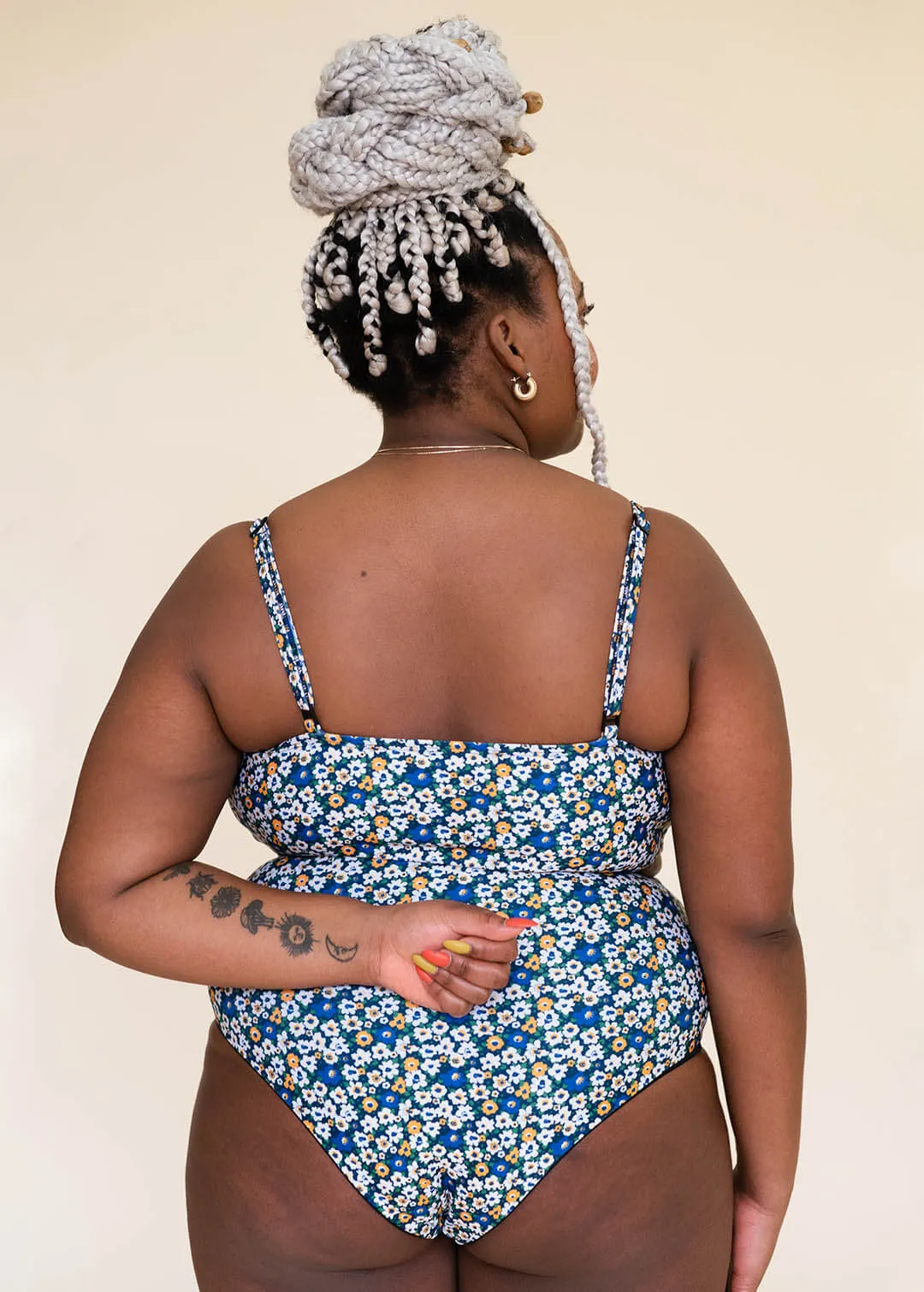 THE CARLI TOP [Super Bloom]
