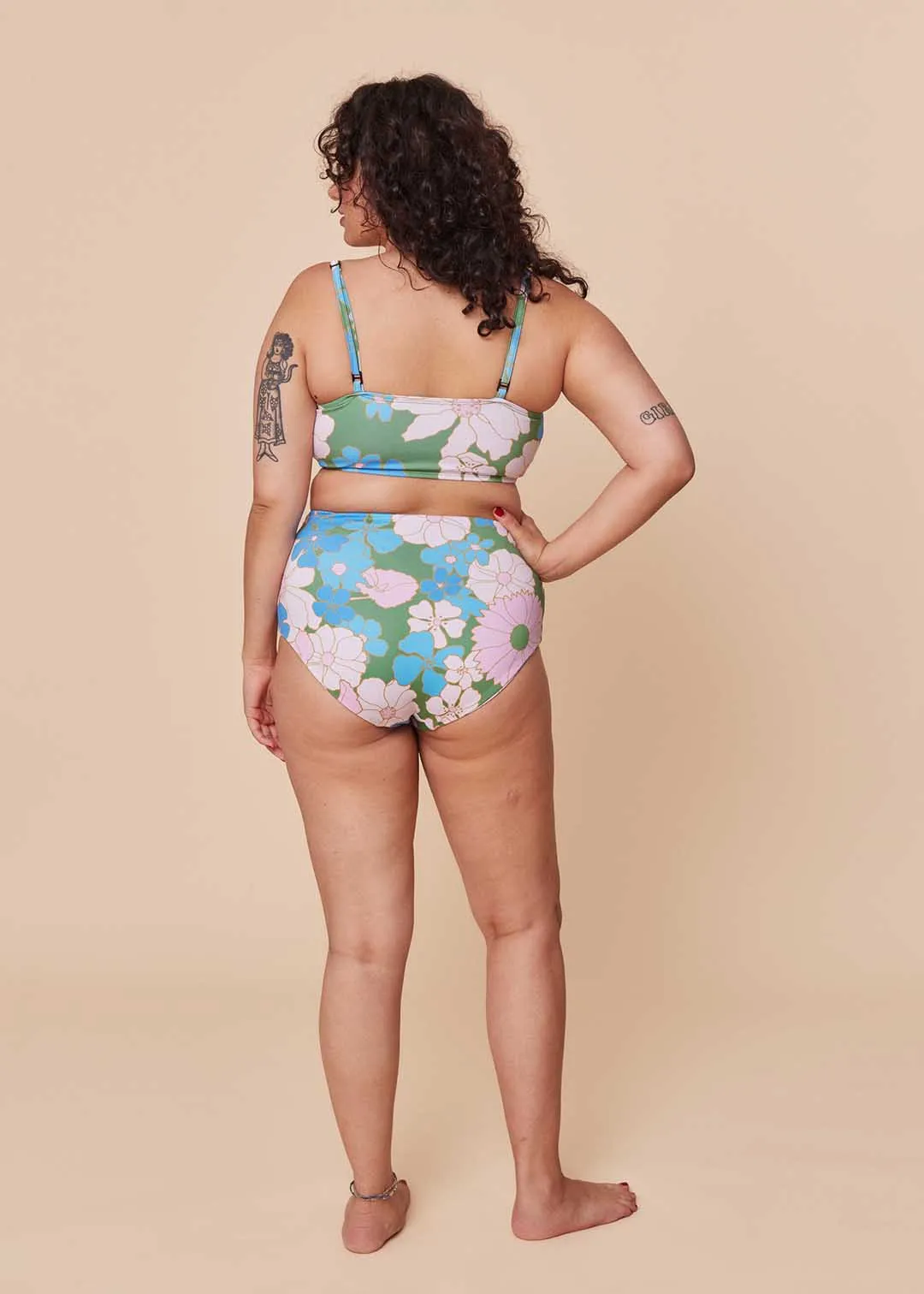 THE CARLI TOP [Super Bloom]