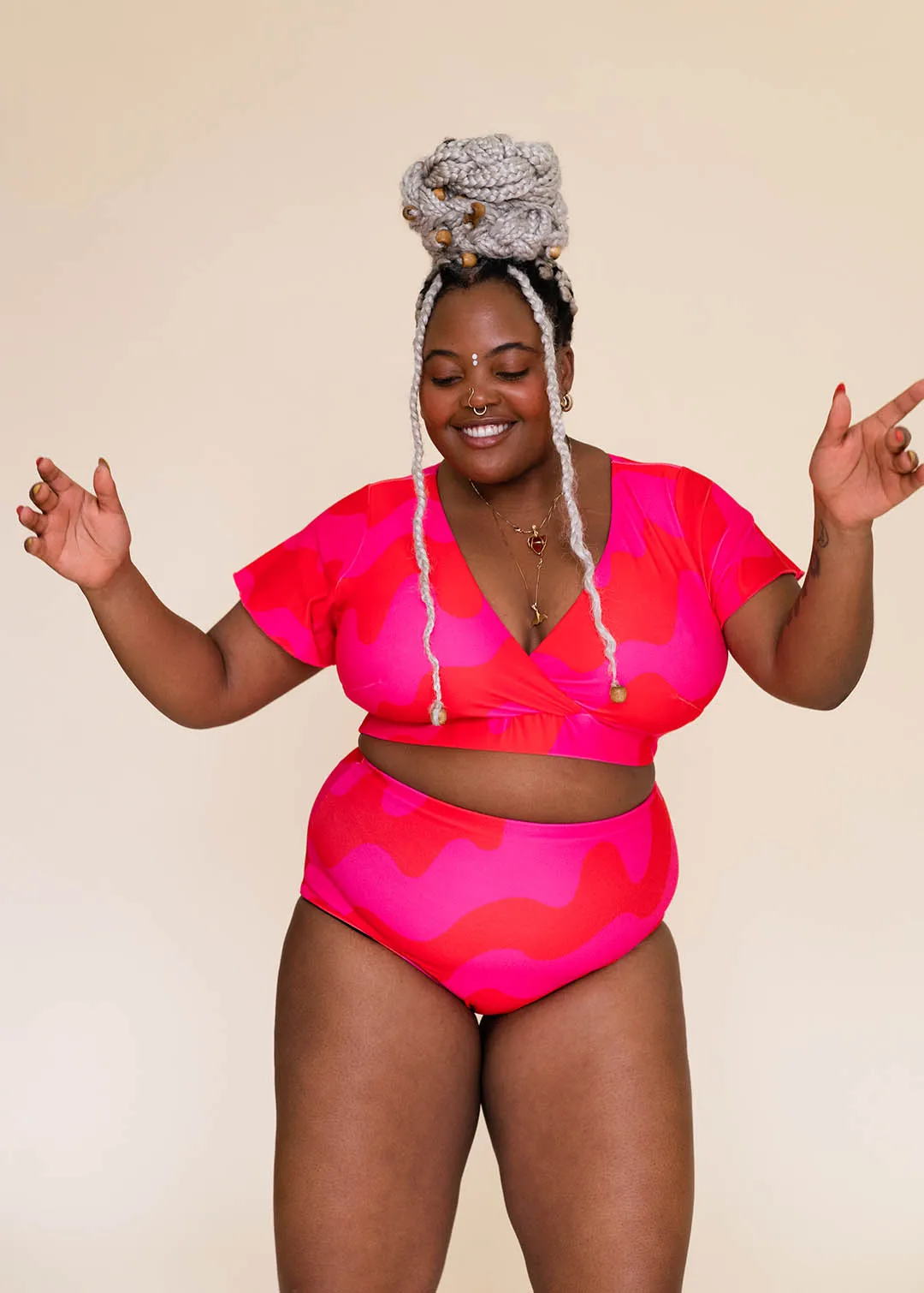 THE WHITNEY TOP [Cow]