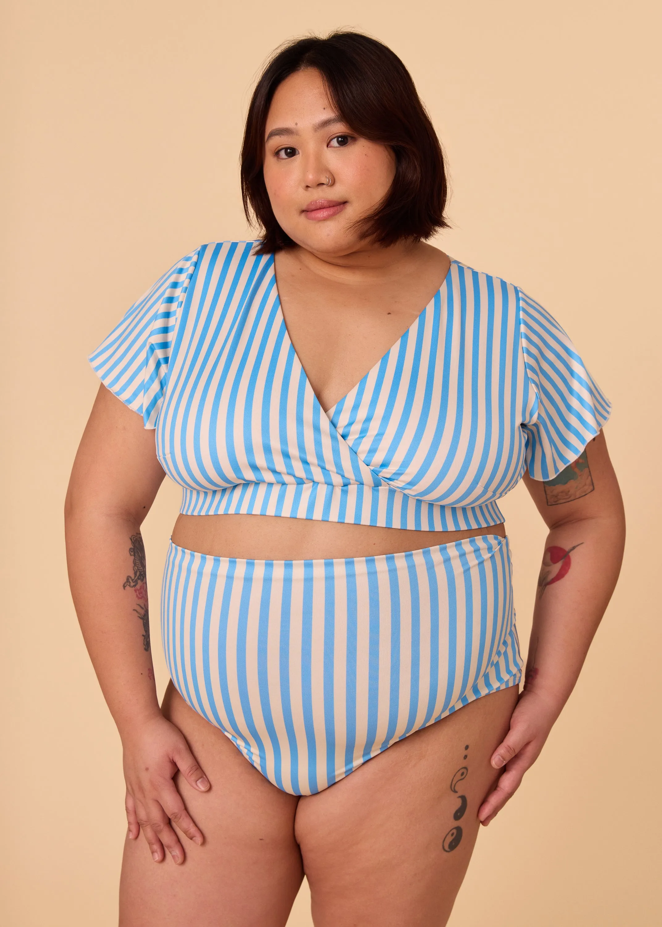 THE WHITNEY TOP